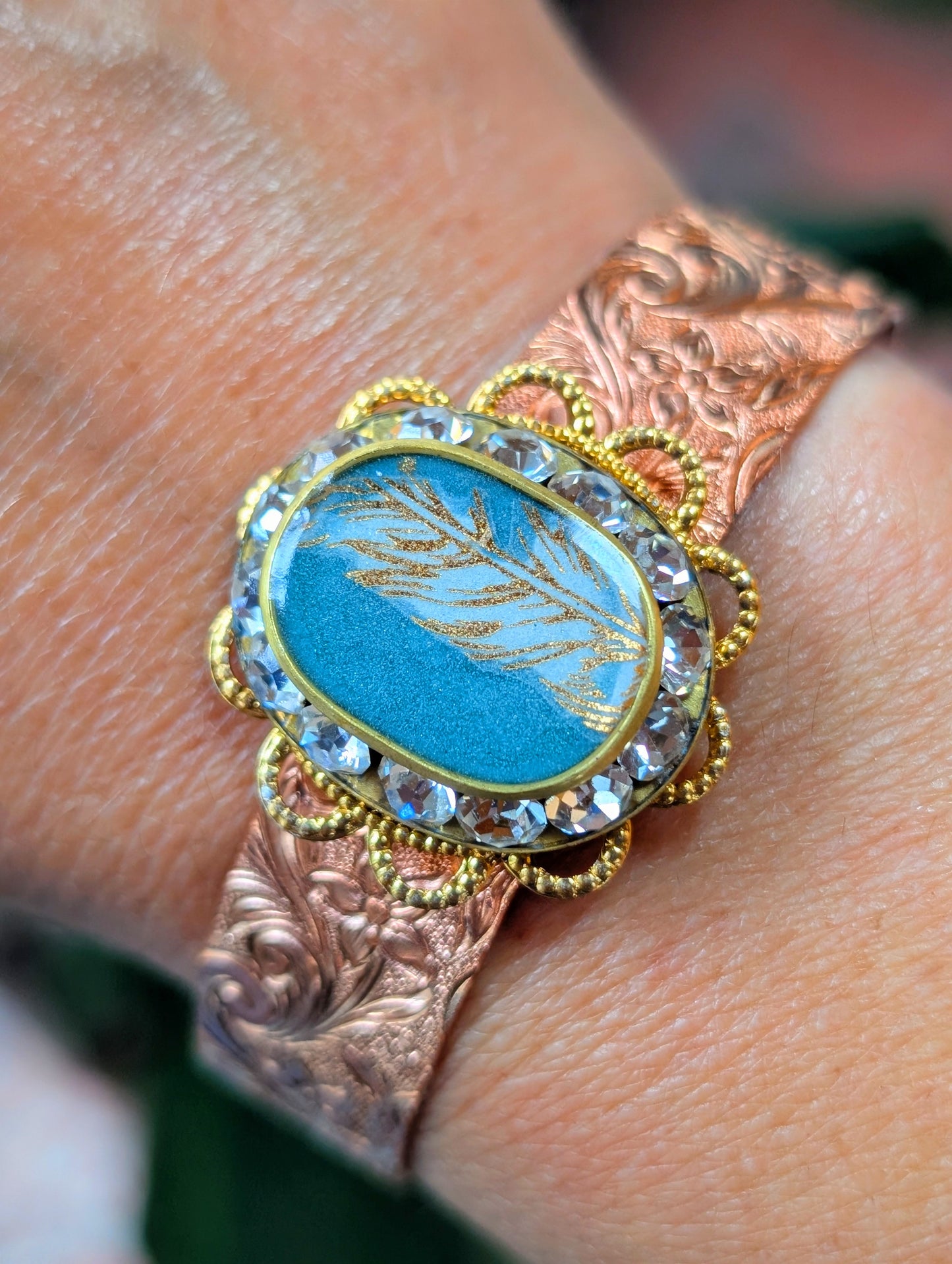 Feather Sparkle Bracelet