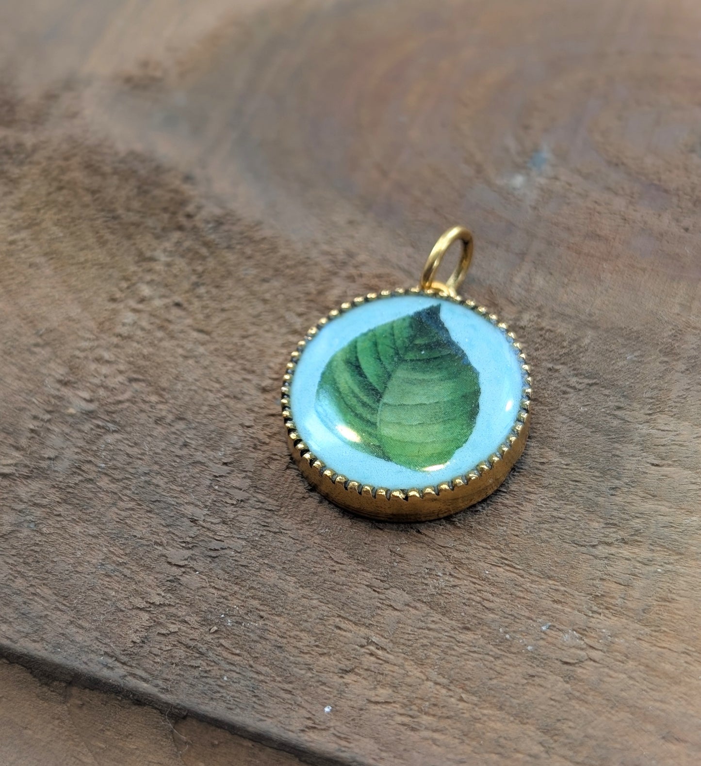 Green Leaf Pendant