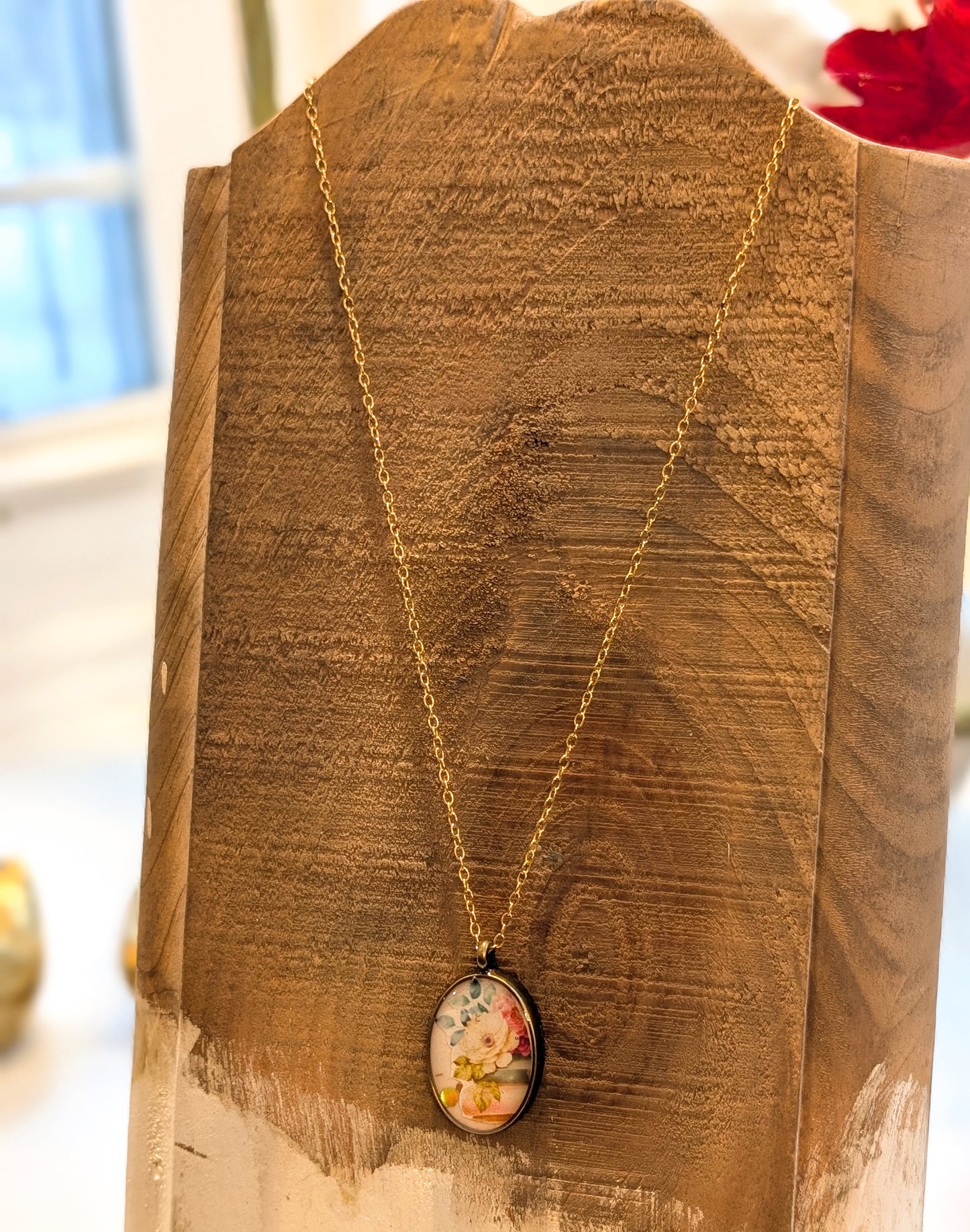 Oval Bibliophile Necklace